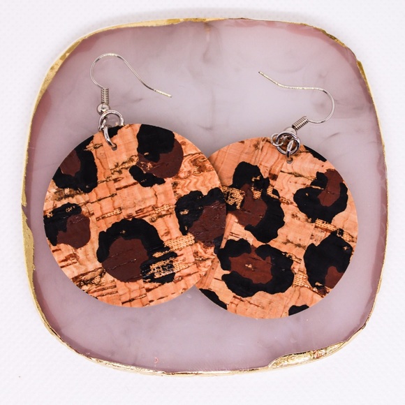 #006 large leopard leather earrings - Picture 2 of 2